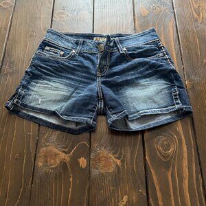 Women's B.K.E. Distressed Culture Jean Shots - 27